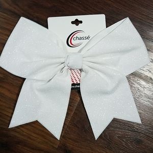 Chasse Glitter Performance Hair Bow